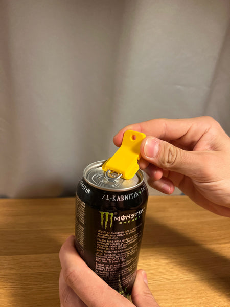 2-in-1 Beverage Can Opener with Cover